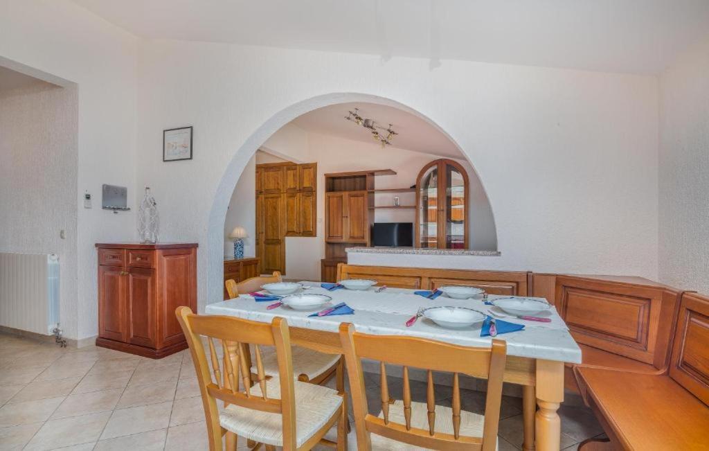 B&B Dujmovic Малинска Номер фото