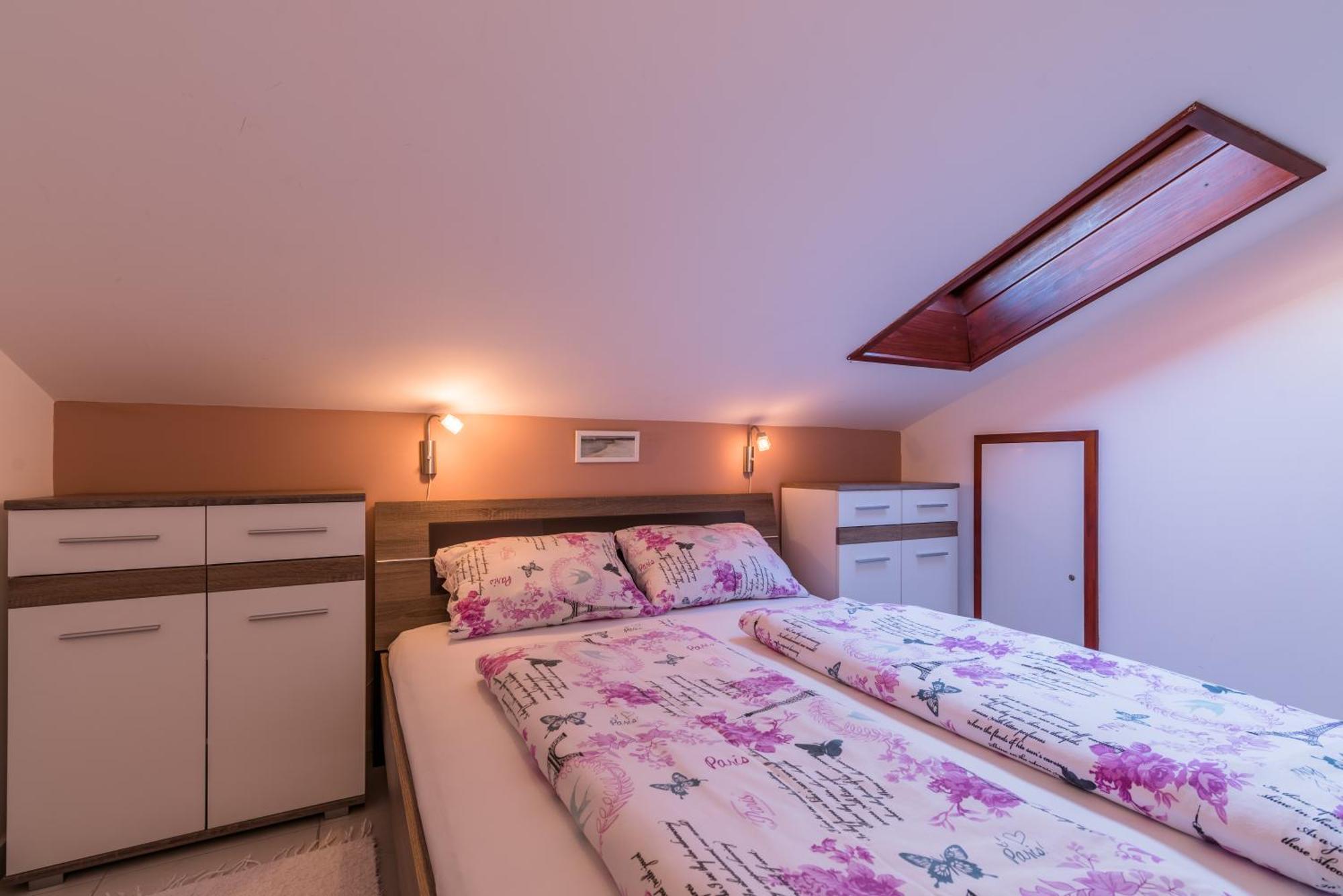 B&B Dujmovic Малинска Номер фото