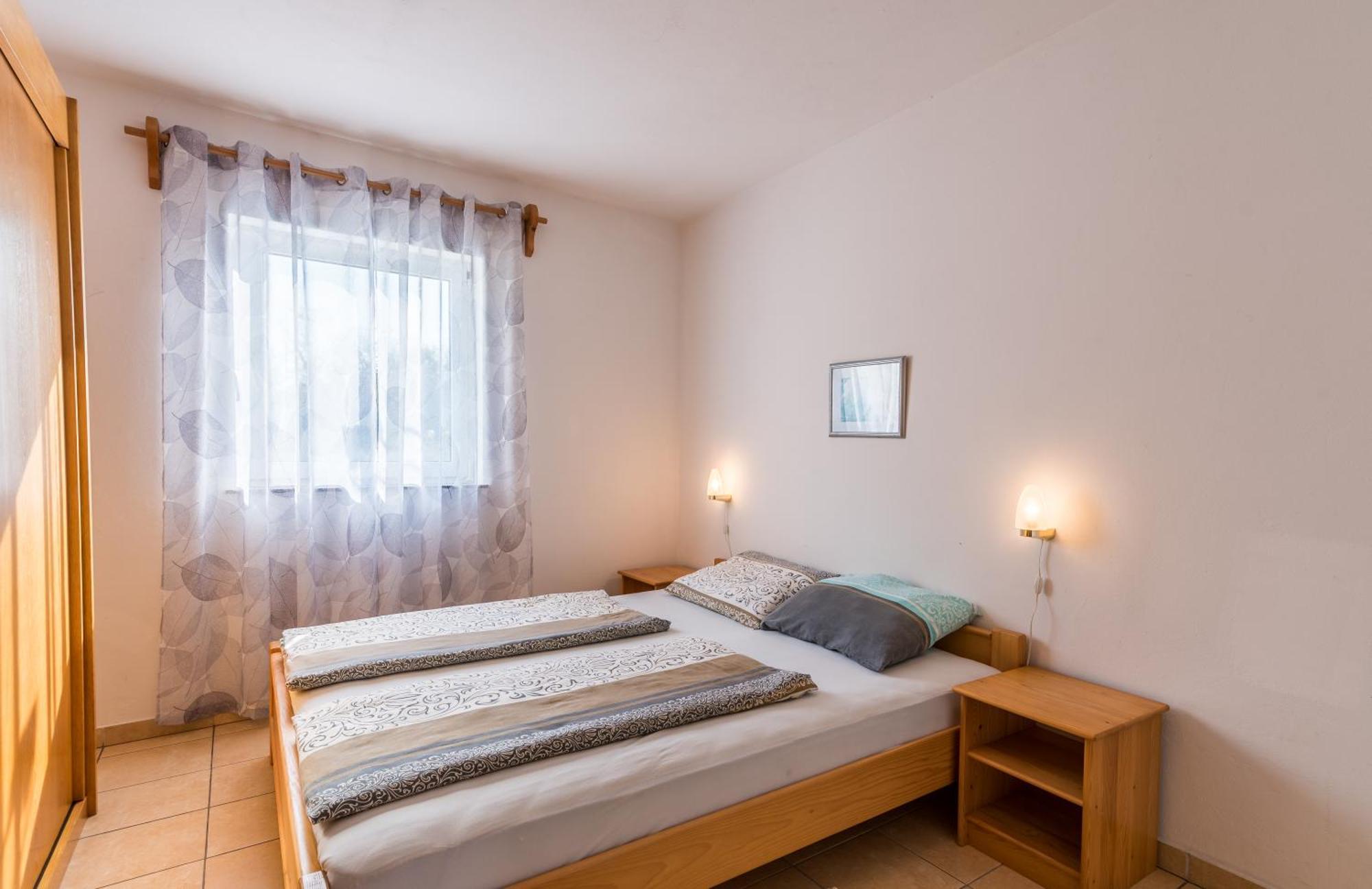 B&B Dujmovic Малинска Номер фото